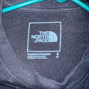 Northface tshirt